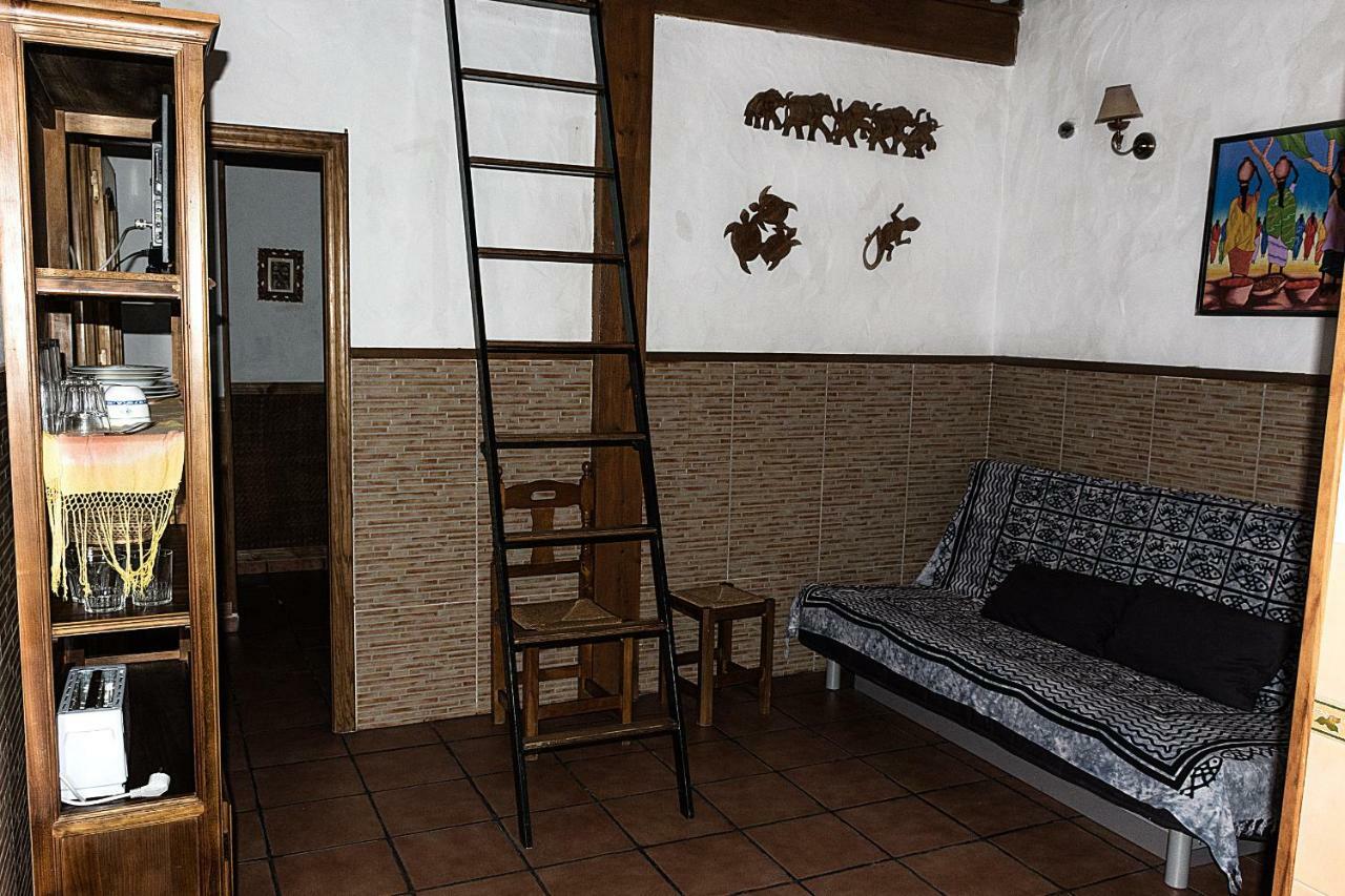 Pensión Complejo Vacacional Cortijillos-solo Adultos